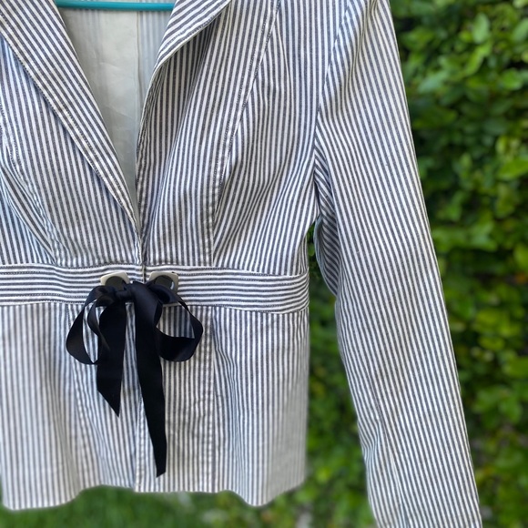 Beautiful & delicate🎉 Striped Blazer Martha B🥰❤️ - Picture 2 of 9